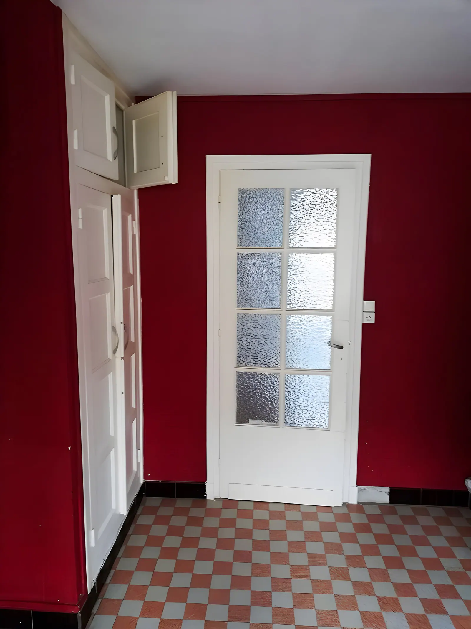Avant / après d'un aménagement intérieur près de Boulogne-sur-Mer (5)