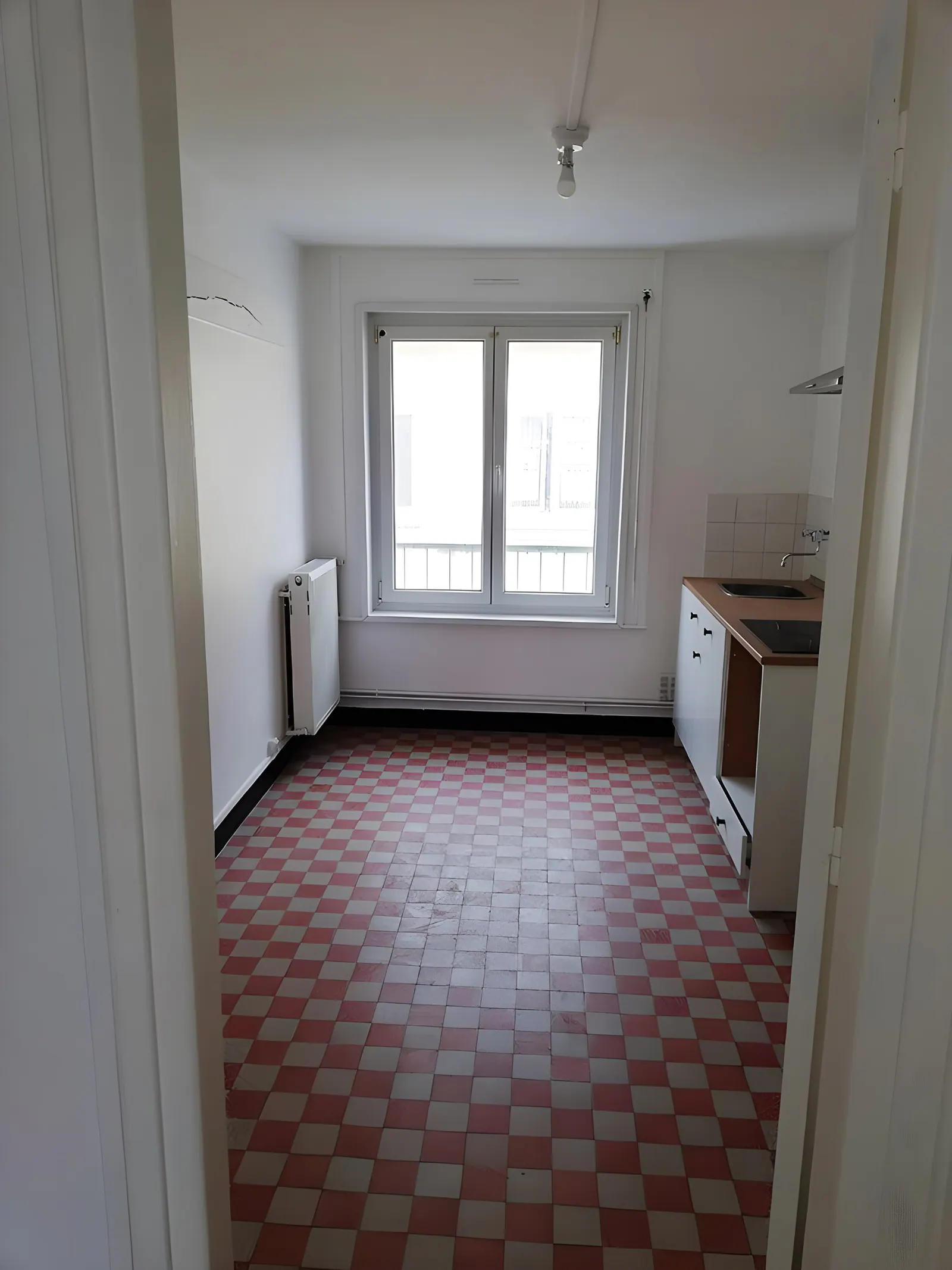 Avant / après d'un aménagement intérieur près de Boulogne-sur-Mer (6)