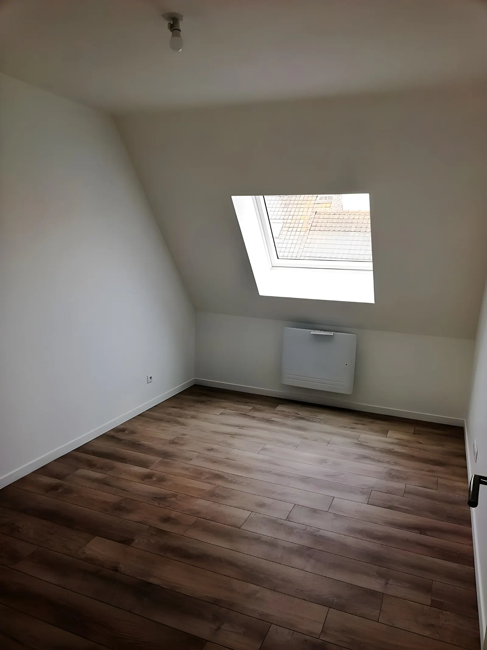 Chantier d'aménagement intérieur AFS près de Boulogne-sur-Mer (24)